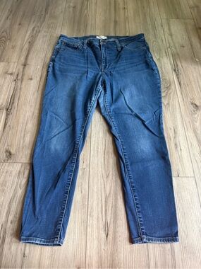 Madewell Classic Roadtripper Women's Mid-Blue Stretch Jeans Size 33P